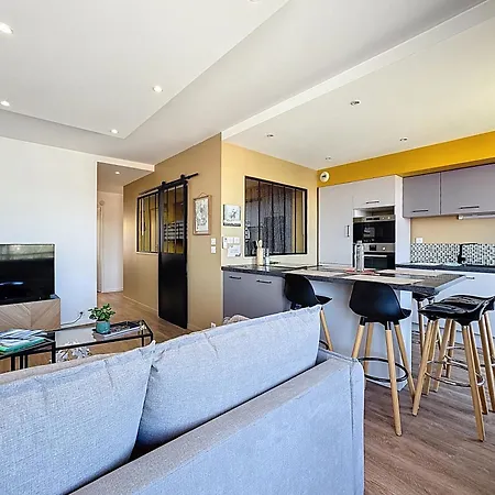 Vue , Clim , Garage Prive 6 Pers Clf-fd Fontgieve